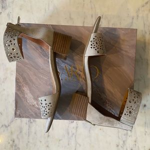 SARTO Grey Suede Cutout Sandal - Size 6.5